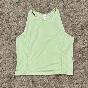 Under Armor workout top size XL